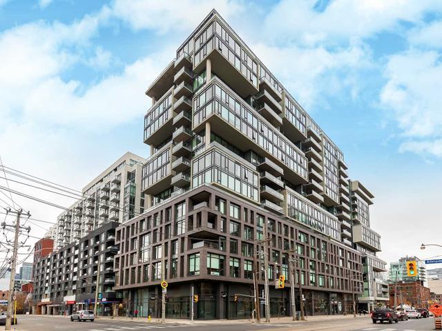 705 - 111 Bathurst St