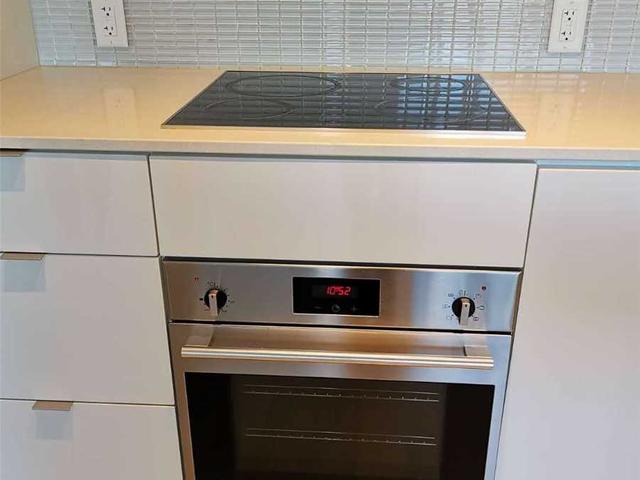 1812 - 7 Grenville St W