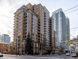 913 - 123 Eglinton Ave E