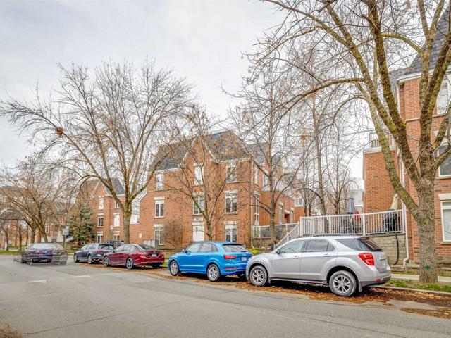 2207 - 12 Sudbury St