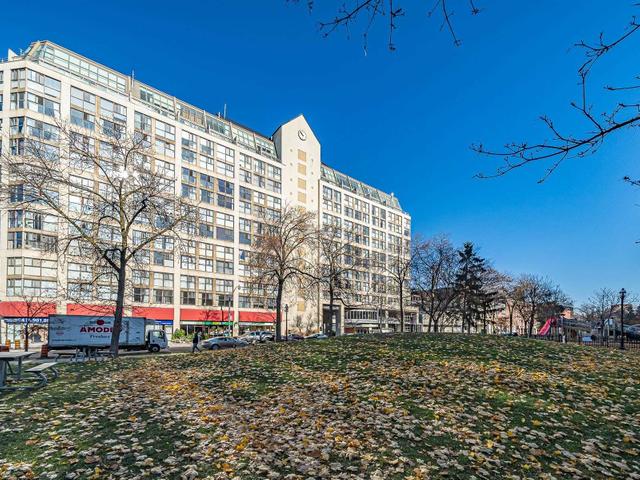 826 - 222 The Esplanade St