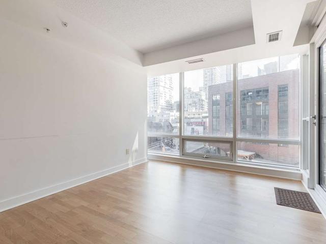 405 - 295 Adelaide  St