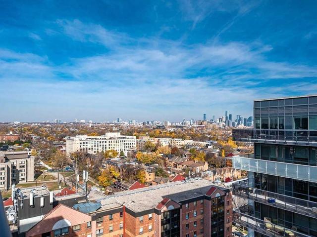 PH17 - 1030 King St W