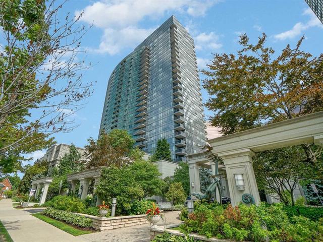 2420 - 25 Greenview Ave