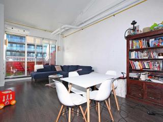 404 - 766 King St