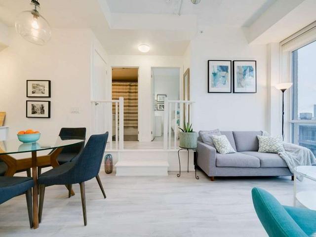 1201 - 75 The Donway W