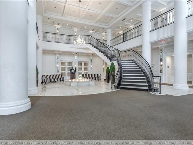 323 - 25 Greenview Ave