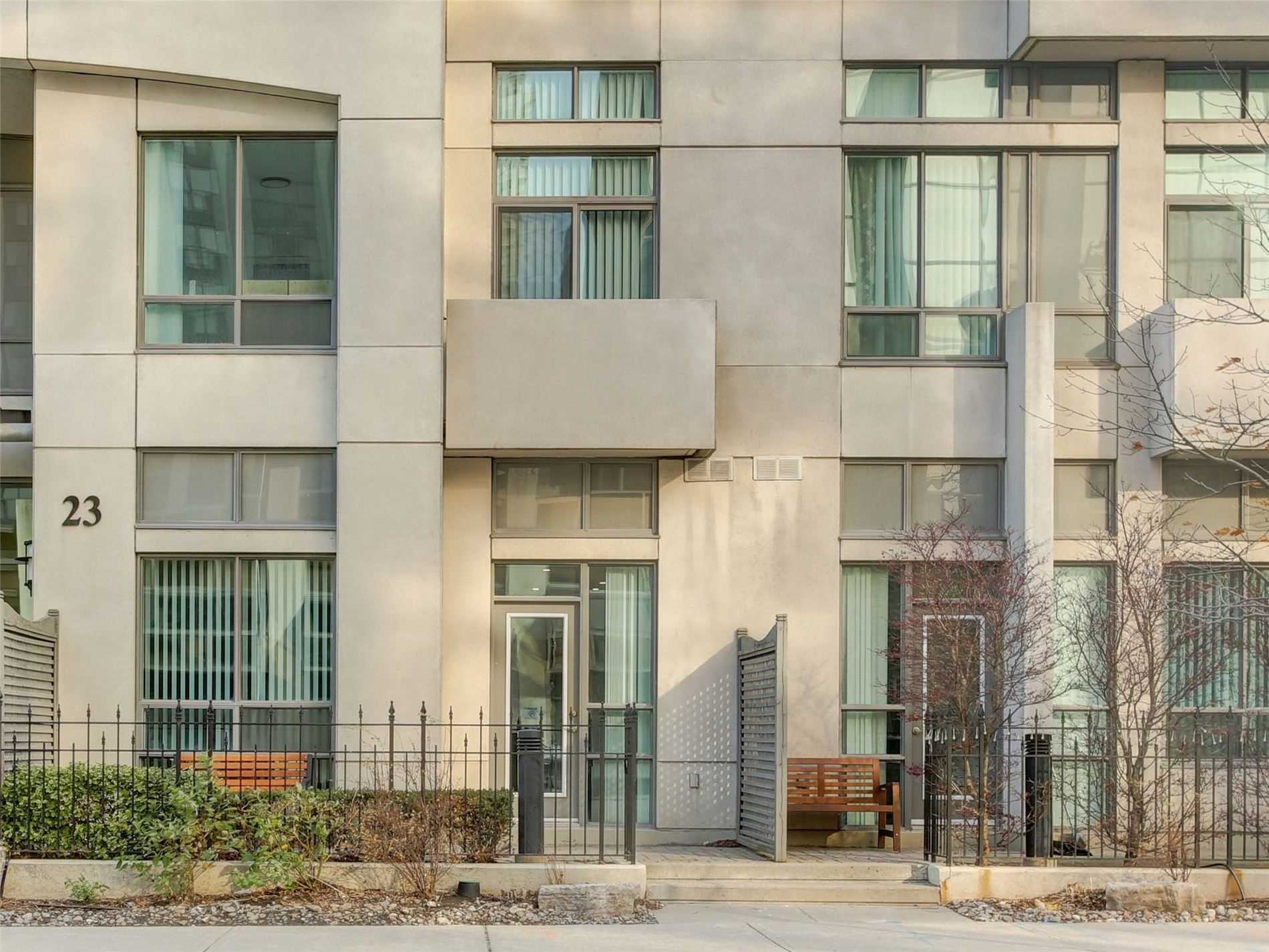 TH5 23 Hollywood Ave, North York Sold, C4994318 Condos.ca TH5 23 Hollywood Ave, North York Sold, C4994318 Condos.ca