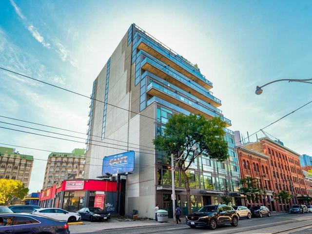 805 - 127 Queen St E