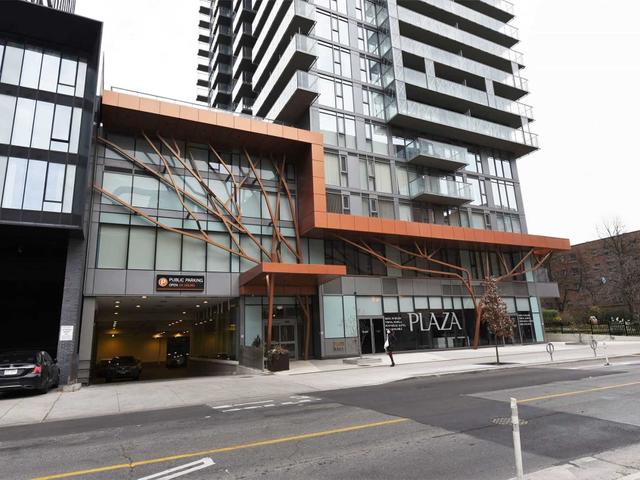 609 - 50 Wellesley St E