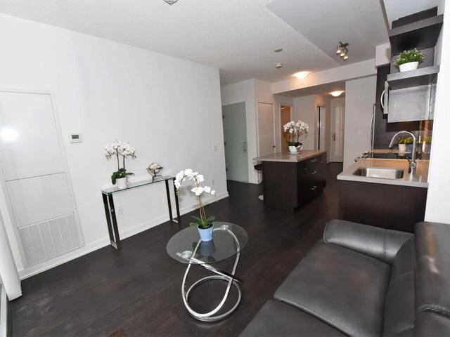 609 - 50 Wellesley St E