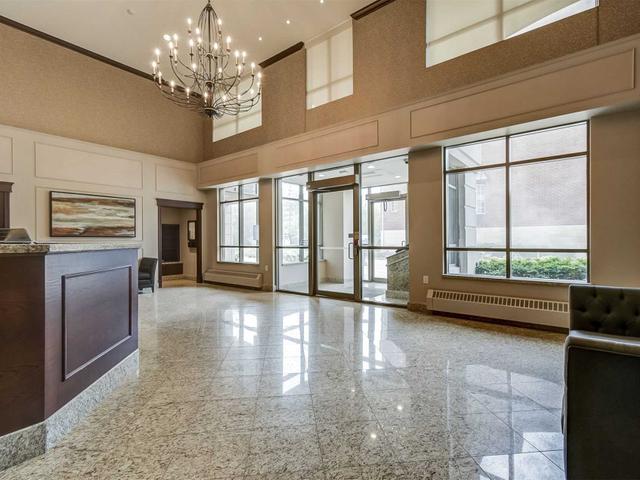 1001 - 1 Clairtrell Rd