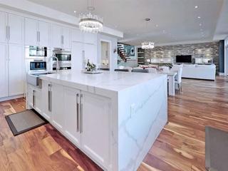 90 Upper Canada Dr