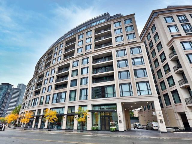 201 - 181 Davenport Rd