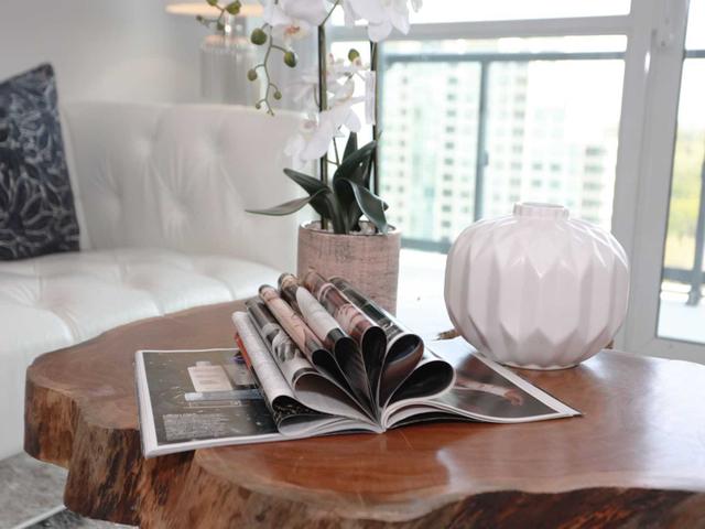 1711 - 5168 Yonge St