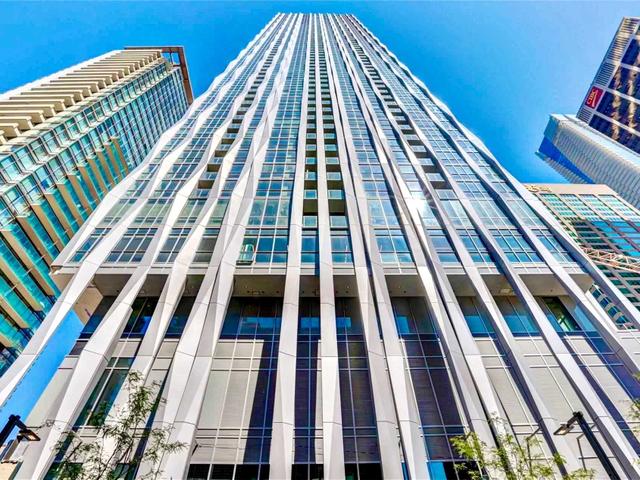 2807 - 1 Yorkville Ave