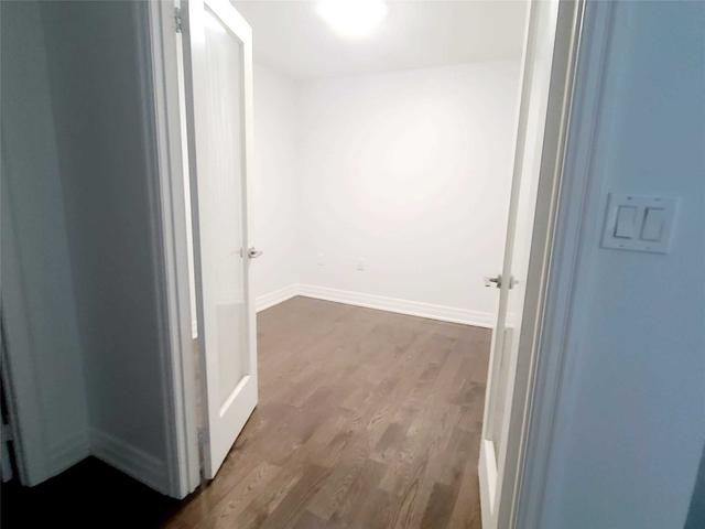 4906 - 8 The Esplanade Ave