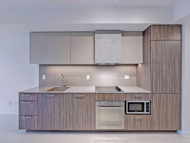 3202 - 19 Western Battery Rd