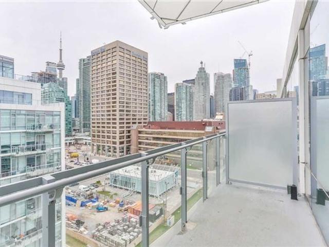 505 - 39 Queens Quay E