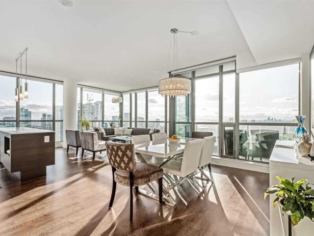 3306 - 8 Charlotte St