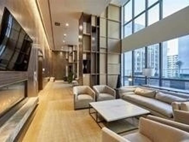 1711 - 7 Grenville St