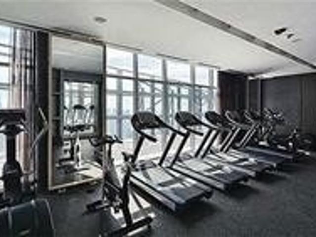 2602 - 65 St Mary St