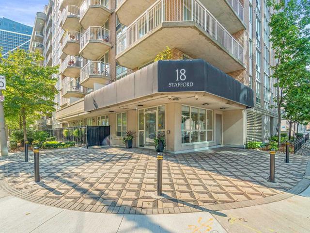 806 - 18 Stafford St