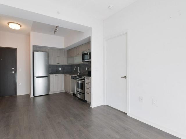 1602W - 36 Lisgar St