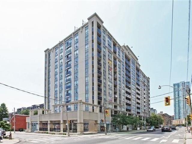 105 - 225 Wellesley St E