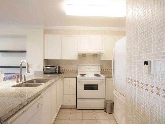 1209 - 188 Doris Ave