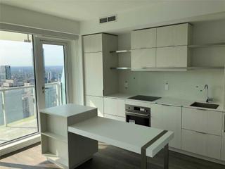 4410 - 197 Yonge St