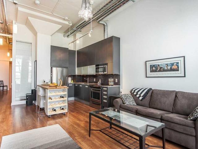 424 - 380 Macpherson Ave