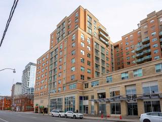 401 - 323 Richmond St E