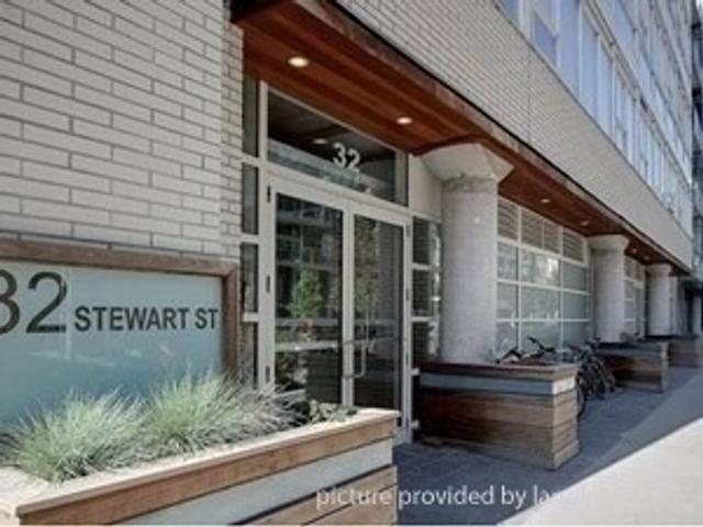 404 - 32 Stewart St