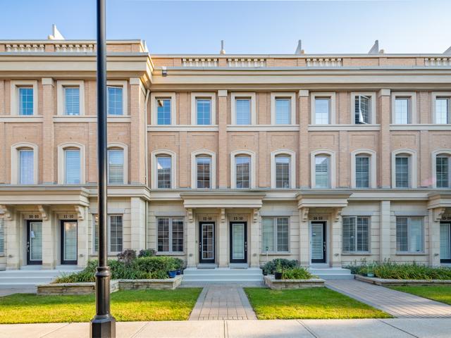 12 - 10 Hargrave Lane