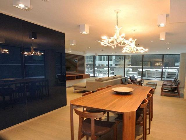 1404 - 111 Bathurst St