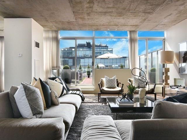 PH 1027 - 55 Stewart St