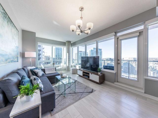 1802 - 55 East Liberty St E