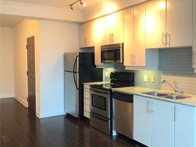 3806 - 16 Harbour St