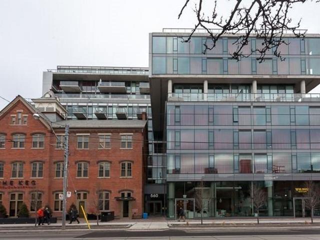 527 - 560 King St W
