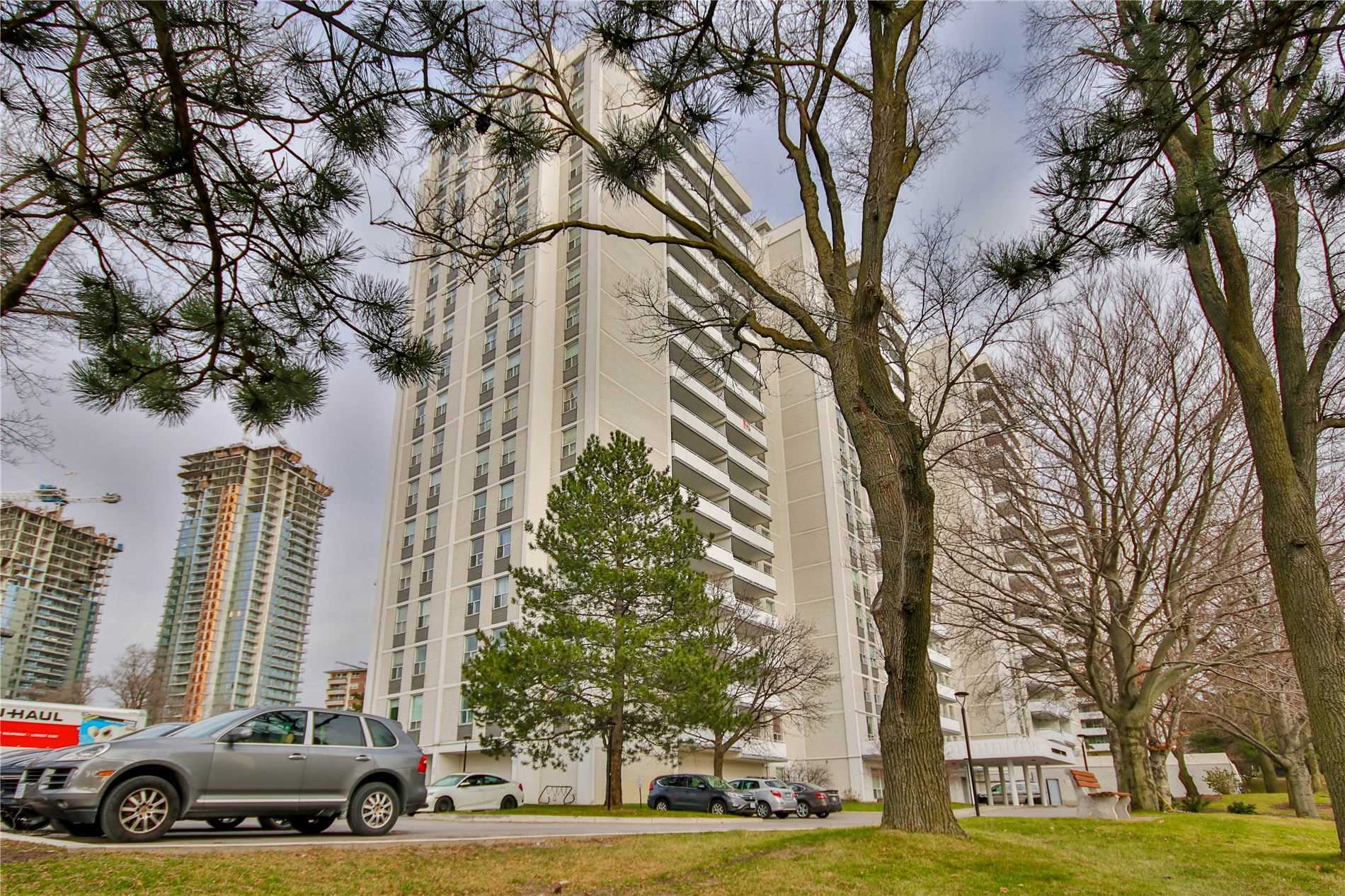 1507 10 Parkway Forest Dr, North York Terminated, C5063539 Condos.ca