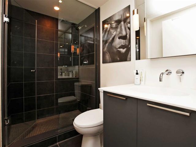 913 - 95 Bathurst St