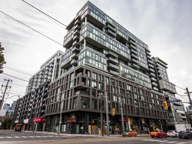 1012 - 111 Bathurst St