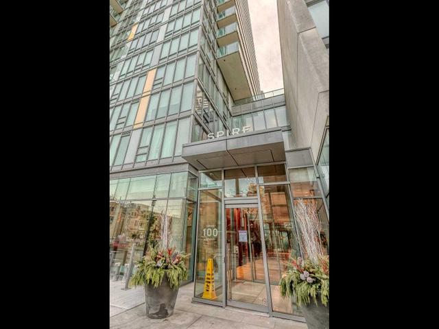 3805 - 33 Lombard St