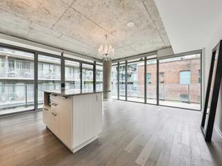 318 - 95 Bathurst St