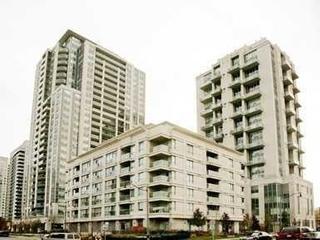 401 - 19 Avondale Ave