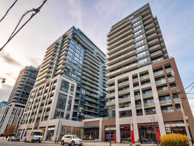 727 - 460 Adelaide St E