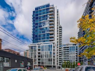 1913 - 400 Adelaide St E