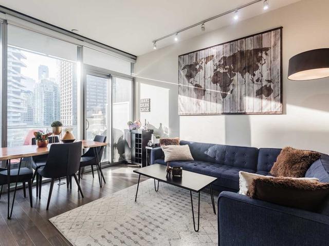 637 - 39 Queens Quay East St