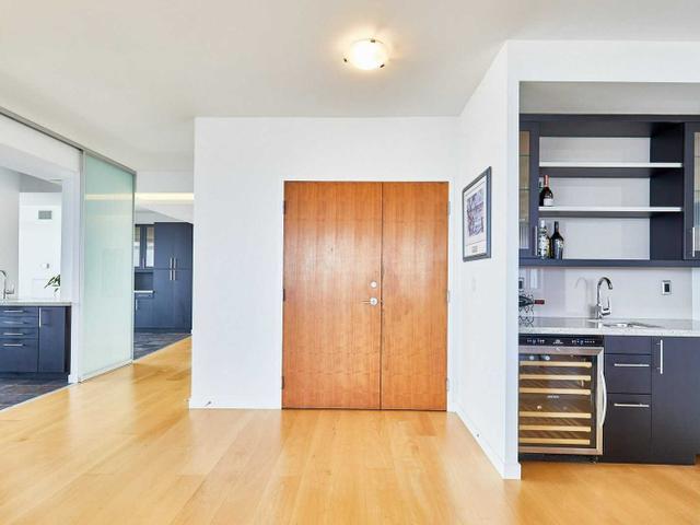 4101/04 - 33 Lombard St